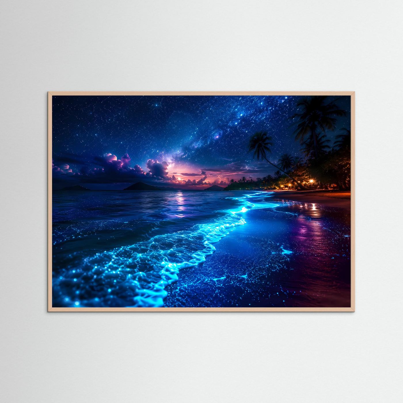 Leuchtender Biolumineszenz Strand Poster Querformat | Tropischer Sternenhimmel & Ozean Wandbild | Magische Nachtlandschaft