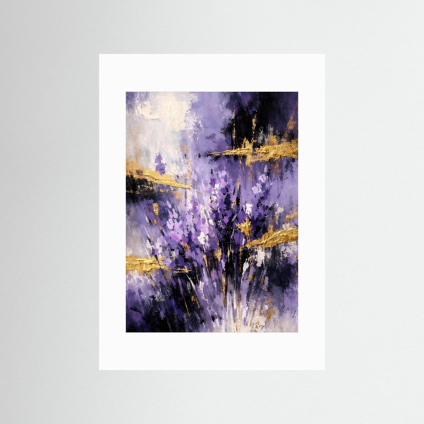 Abstraktes Kunstposter im Hochformat mit Violett-, Gold- und Weißtönen, ohne Rahmen
