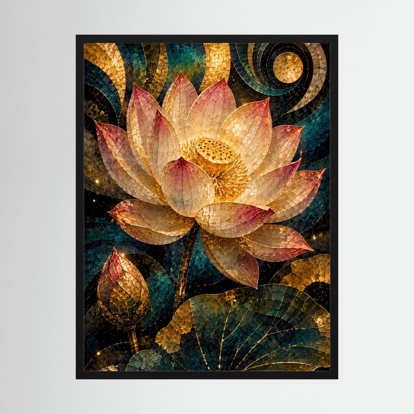 Hochformatiges Poster mit Lotusblüte in Gold, Petrol und Rosa, im schwarzen Rahmen