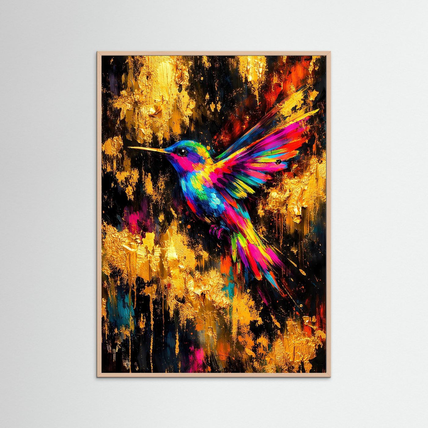 Kolibri-Kunstposter im Hochformat mit Roséholzrahmen, buntes Kolibri-Motiv auf Gold