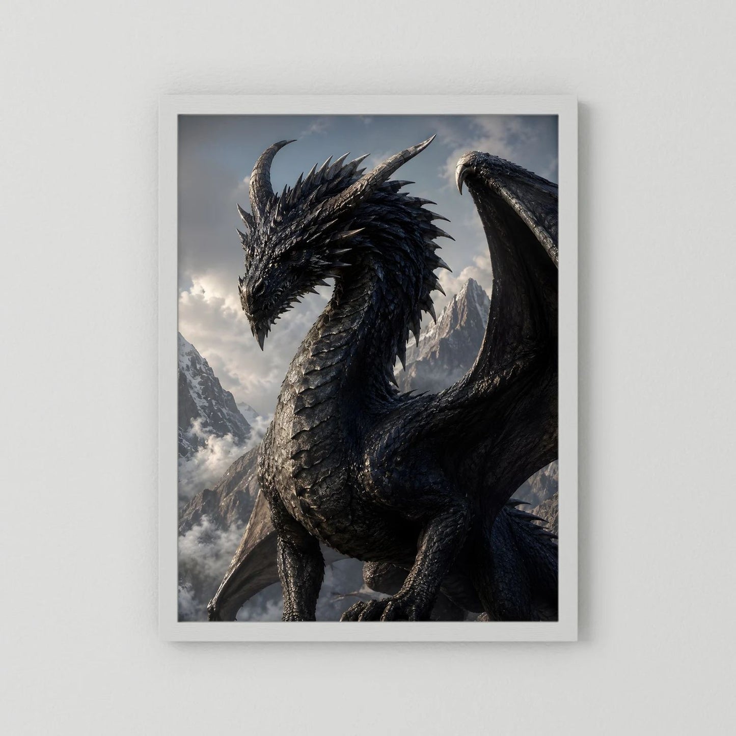 Fantasy-Drachenposter mit schwarzem Drachen in Berglandschaft, weißer Rahmen