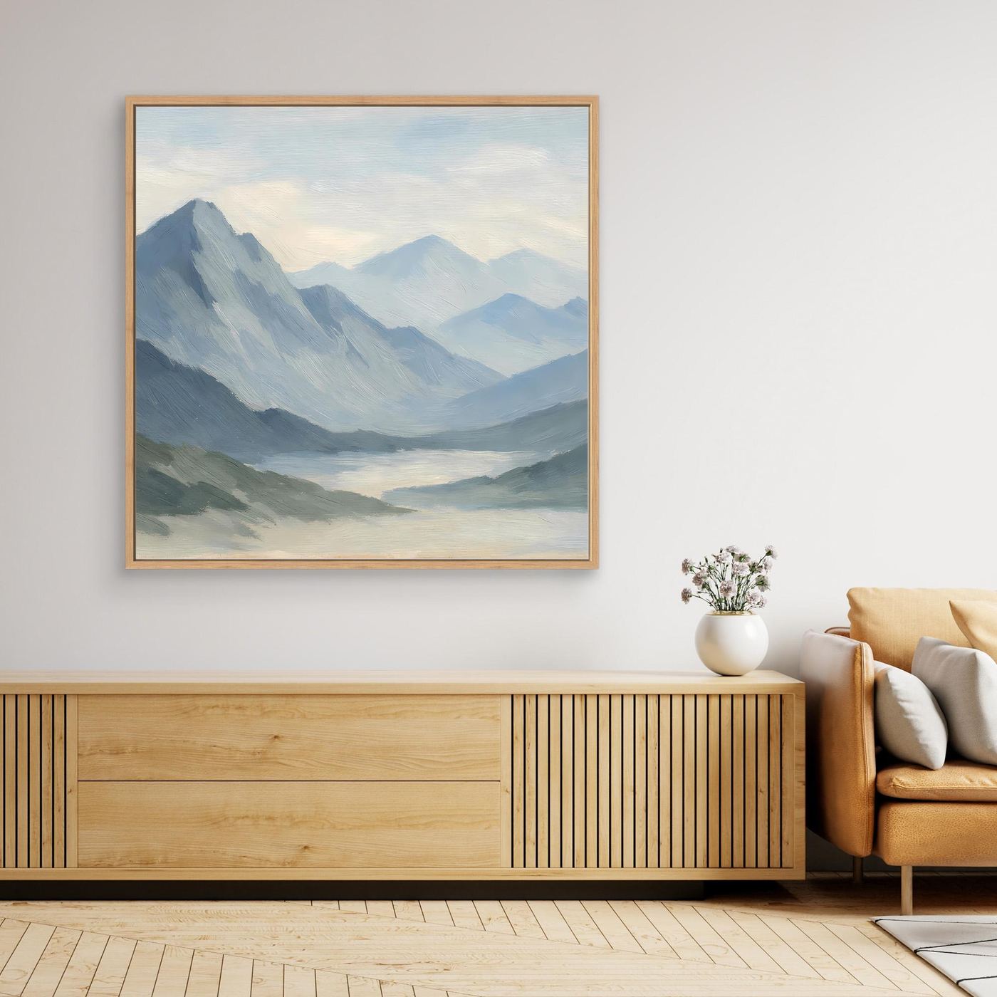 Leinwandbild Berglandschaft im Nebel, hellblau, mit goldfarbenem Holzrahmen