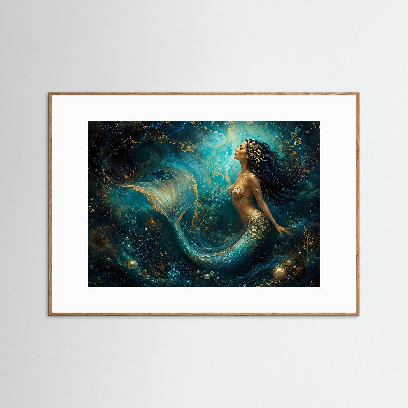 Meerjungfrau Poster | Mystische Unterwasser Wandkunst | Elegante Fantasy Meerjungfrau mit Gold | Modernes Ozean Wandbild