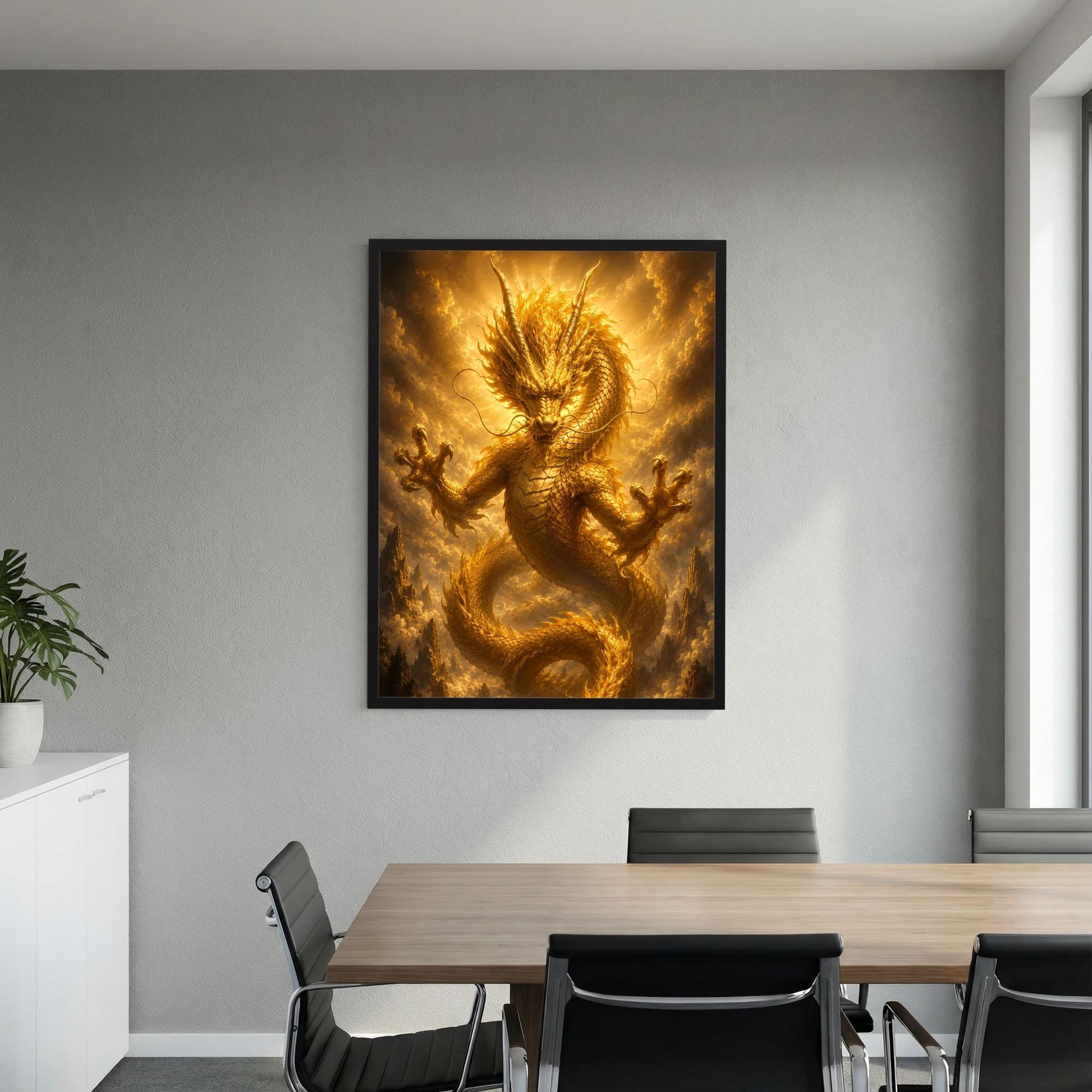 Gerahmtes Poster mit goldenem chinesischem Drachen, Drachenkopf mit goldenen Strahlen