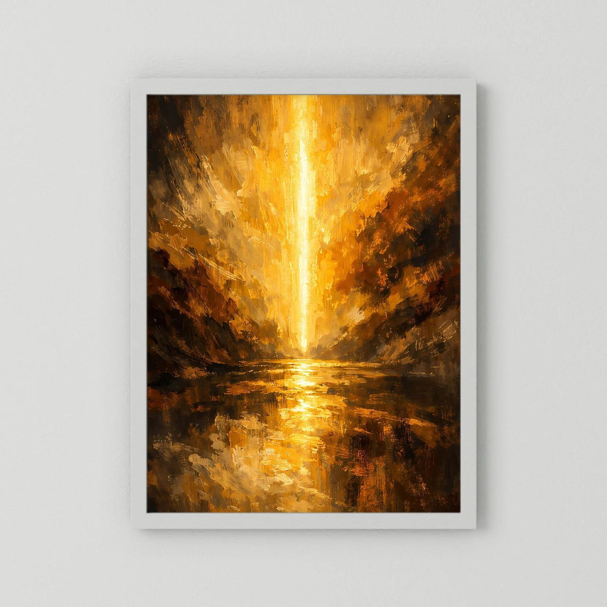 Wandposter mit weißem Rahmen, gold-schwarze Schlucht mit hellem Lichtstrahl