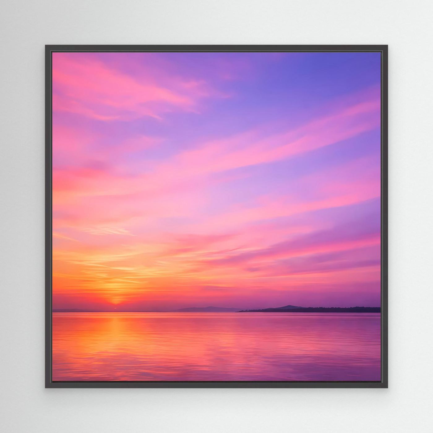 Leinwandbild „Pastel Sunset“ mit schwarzem Rahmen, Pastell-Sonnenuntergang mit Spiegelung im Wasser.