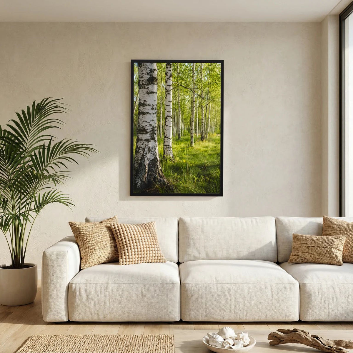 Poster im Hochformat: Birkenwald mit grüner Wiese, schwarzer Rahmen, kleines Motiv