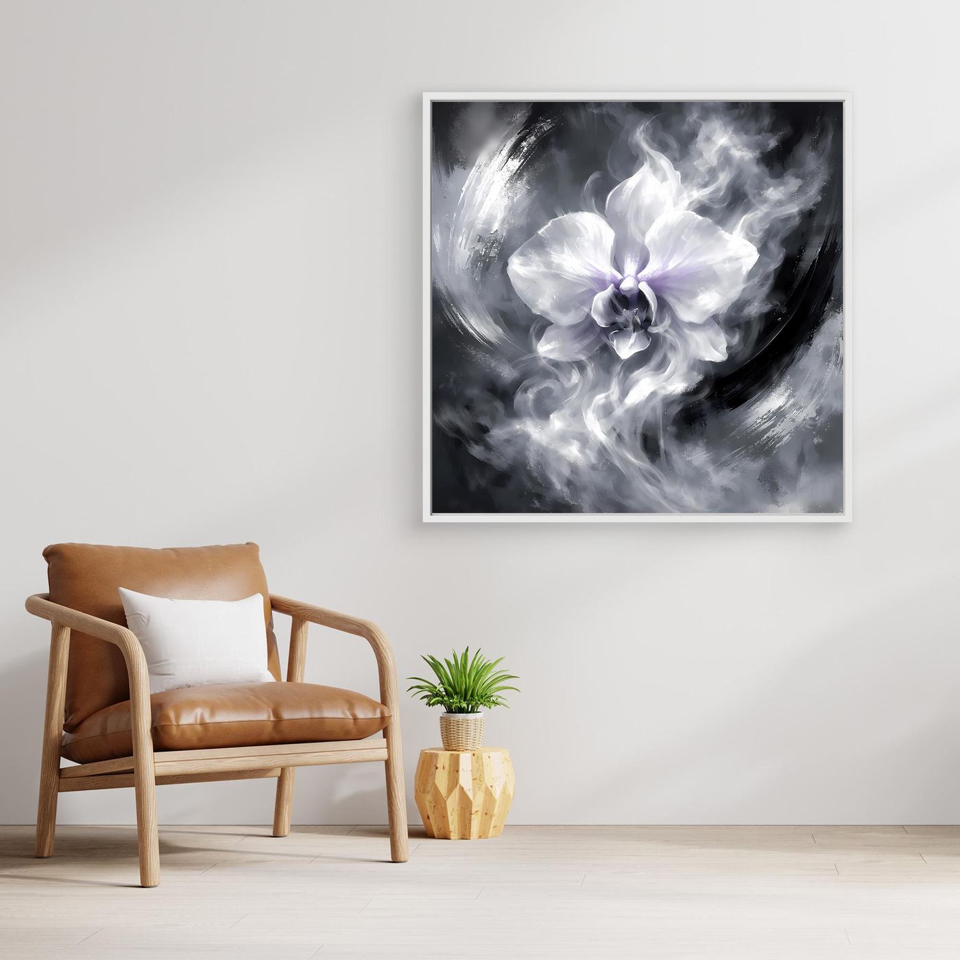 Schwarz gerahmtes Leinwandbild mit abstrakter Orchidee in Schwarz-Weiß und Violettakzent