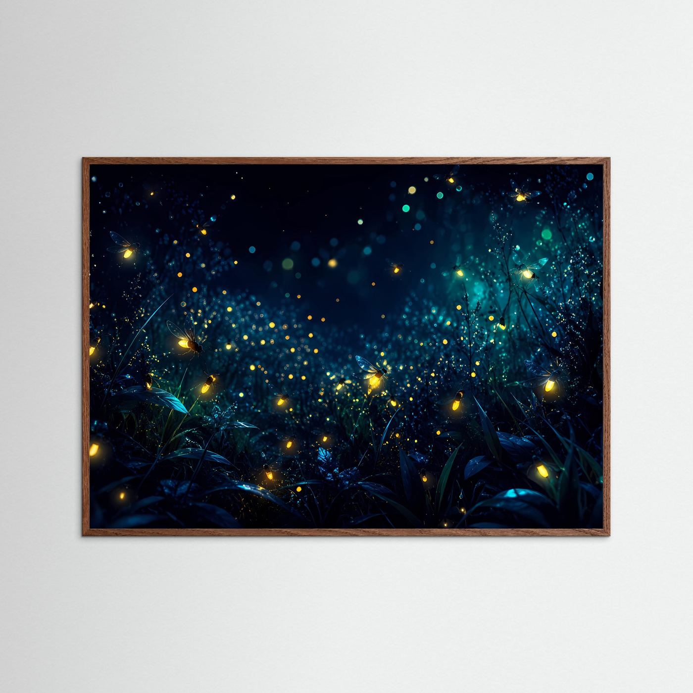 Wandbild mit dunklem Holzrahmen: Glühwürmchenwald bei Nacht, dunkles Blau, Lichtpunkte