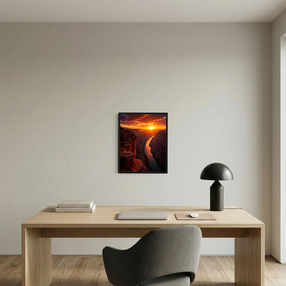 Hochformat-Poster mit Sonnenuntergang über Felsenschlucht und Fluss