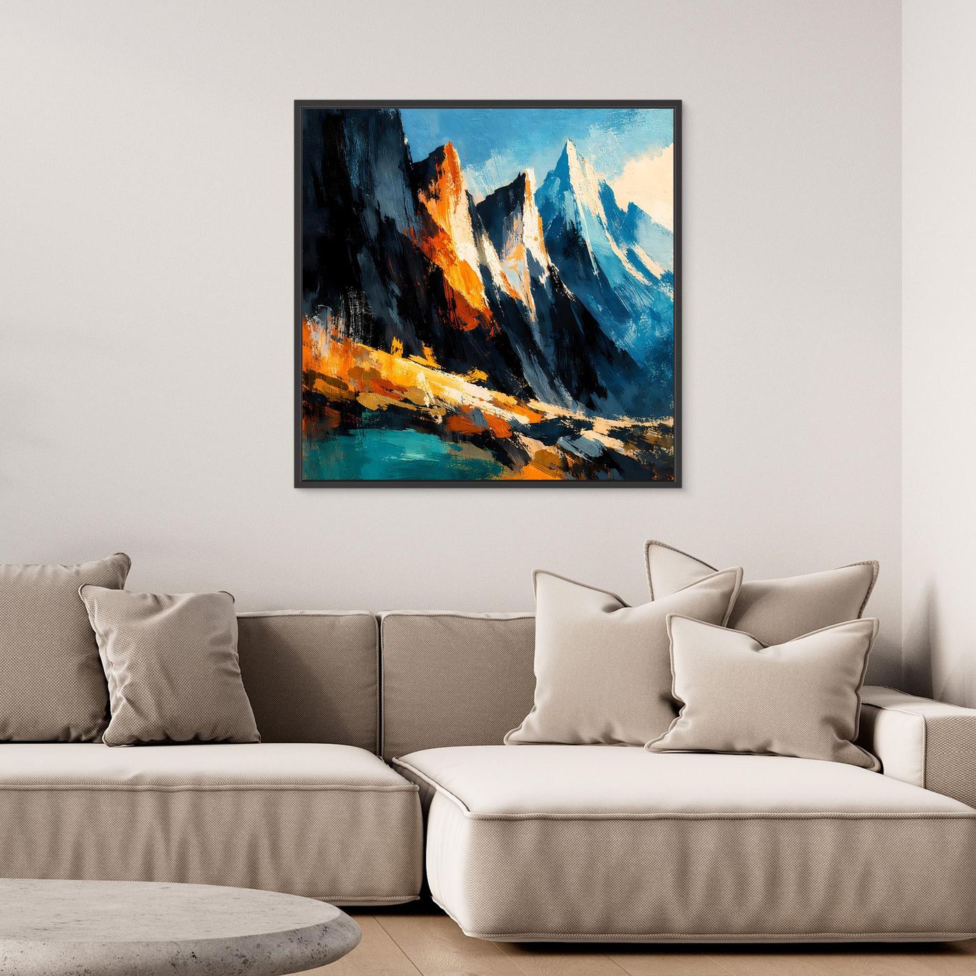 Abstraktes Wandbild mit Bergspitzen in Blau/Türkis und orangefarbenen Partien, mit dunklem Rahmen