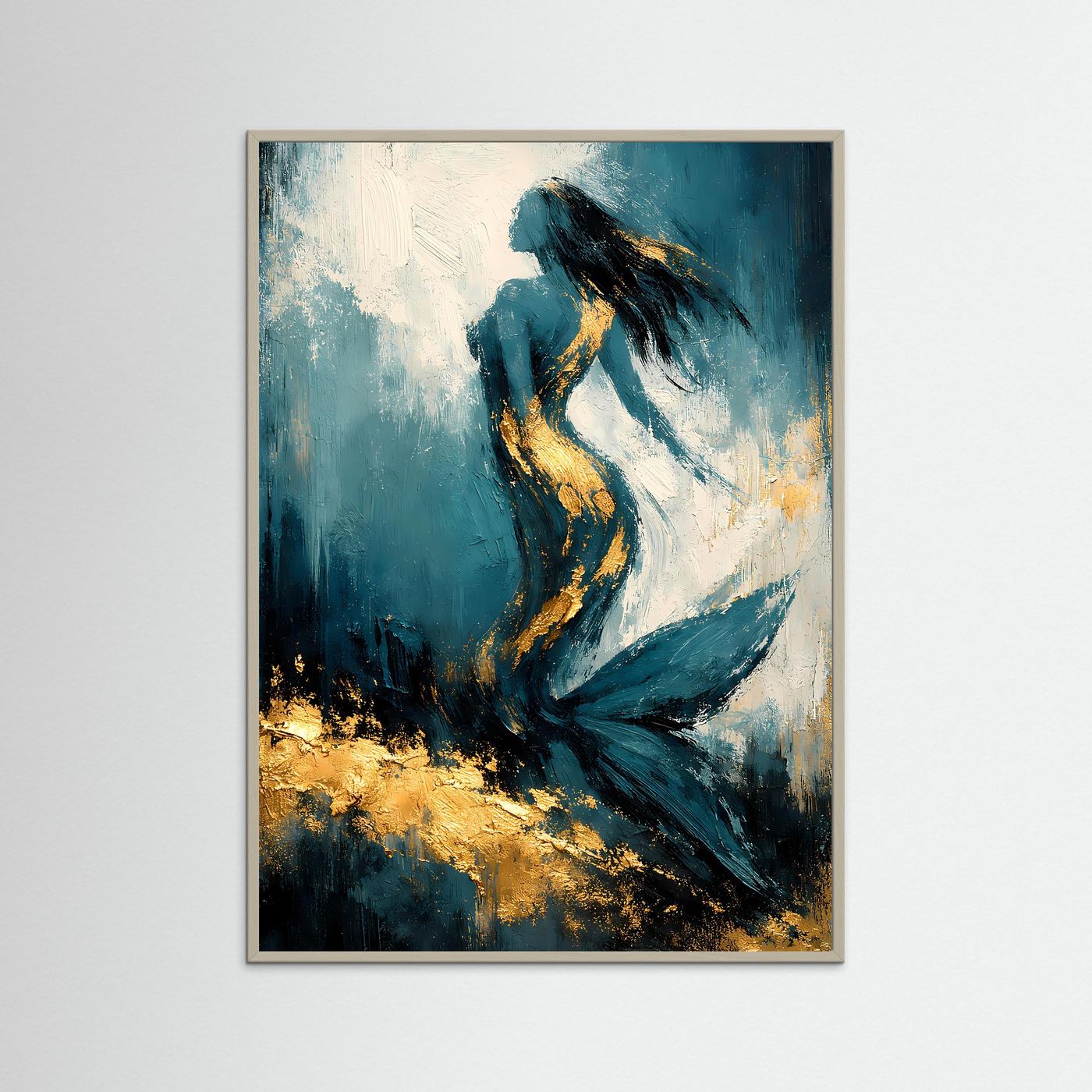 Hochformatiges Meerjungfrau-Kunstposter im dunklen Holzrahmen mit abstraktem Ozeanmotiv