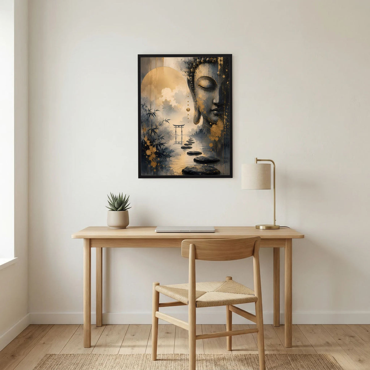 Hochformatiges Wandposter: Buddha-Gesicht in Gold-Schwarz, dahinter Nebel-Landschaft mit Torii, schwarz gerahmt