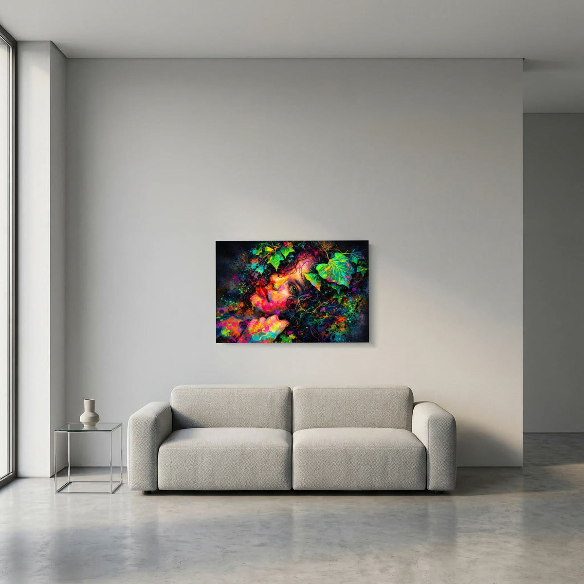 Wandposter im Querformat mit farbenfrohem Porträt und Blätterkrone, Spritzer und Punkte.