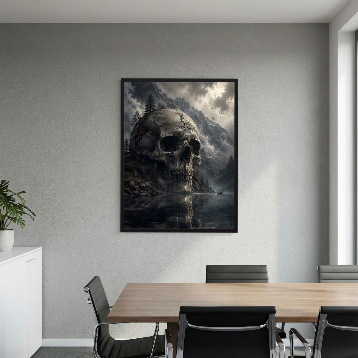 Hochformatiges Poster mit Totenkopf und Berglandschaft, Wasserlinie mit Wolken