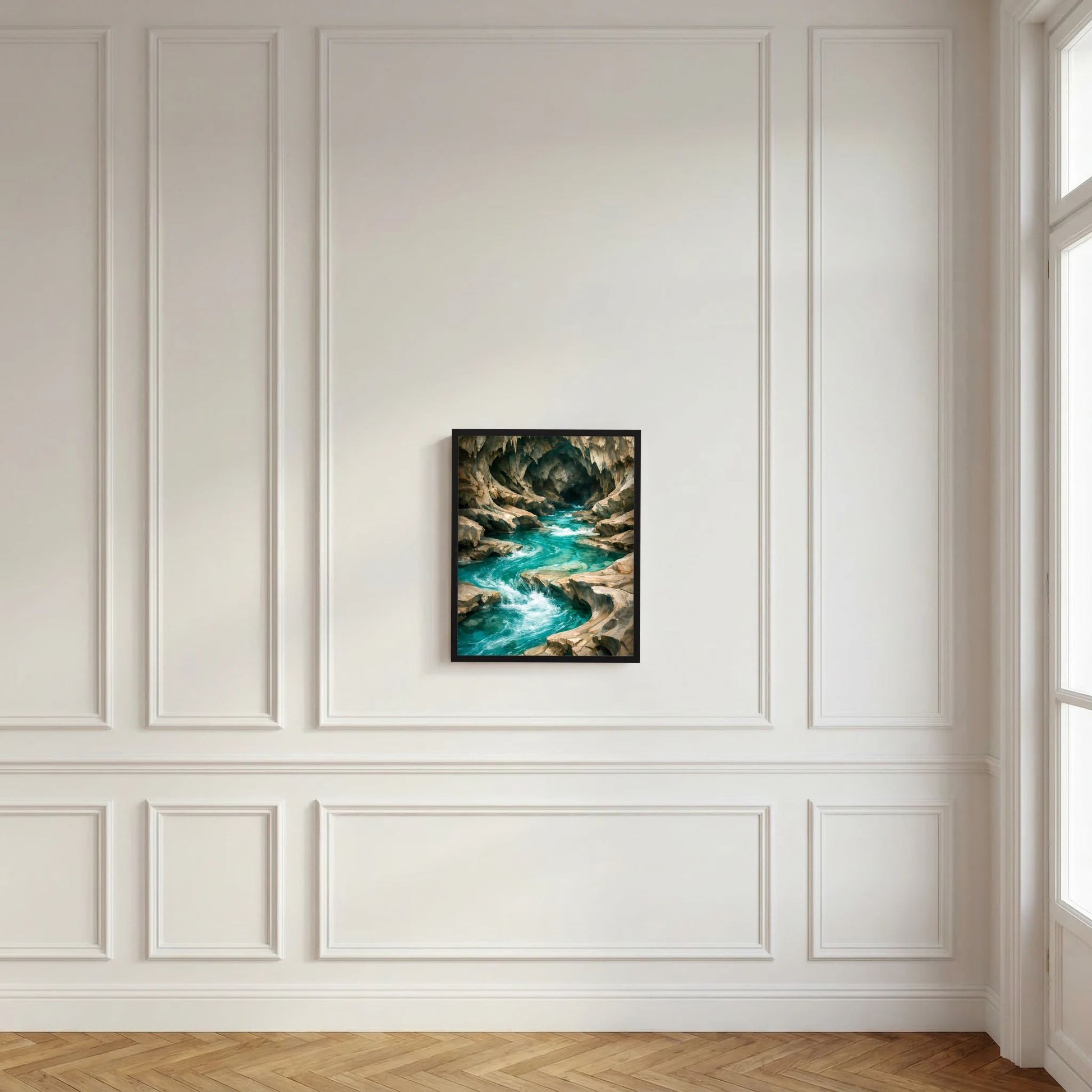 Kunstposter mit schwarzem Rahmen: türkisfarbene Höhlenquelle zwischen Felswänden.