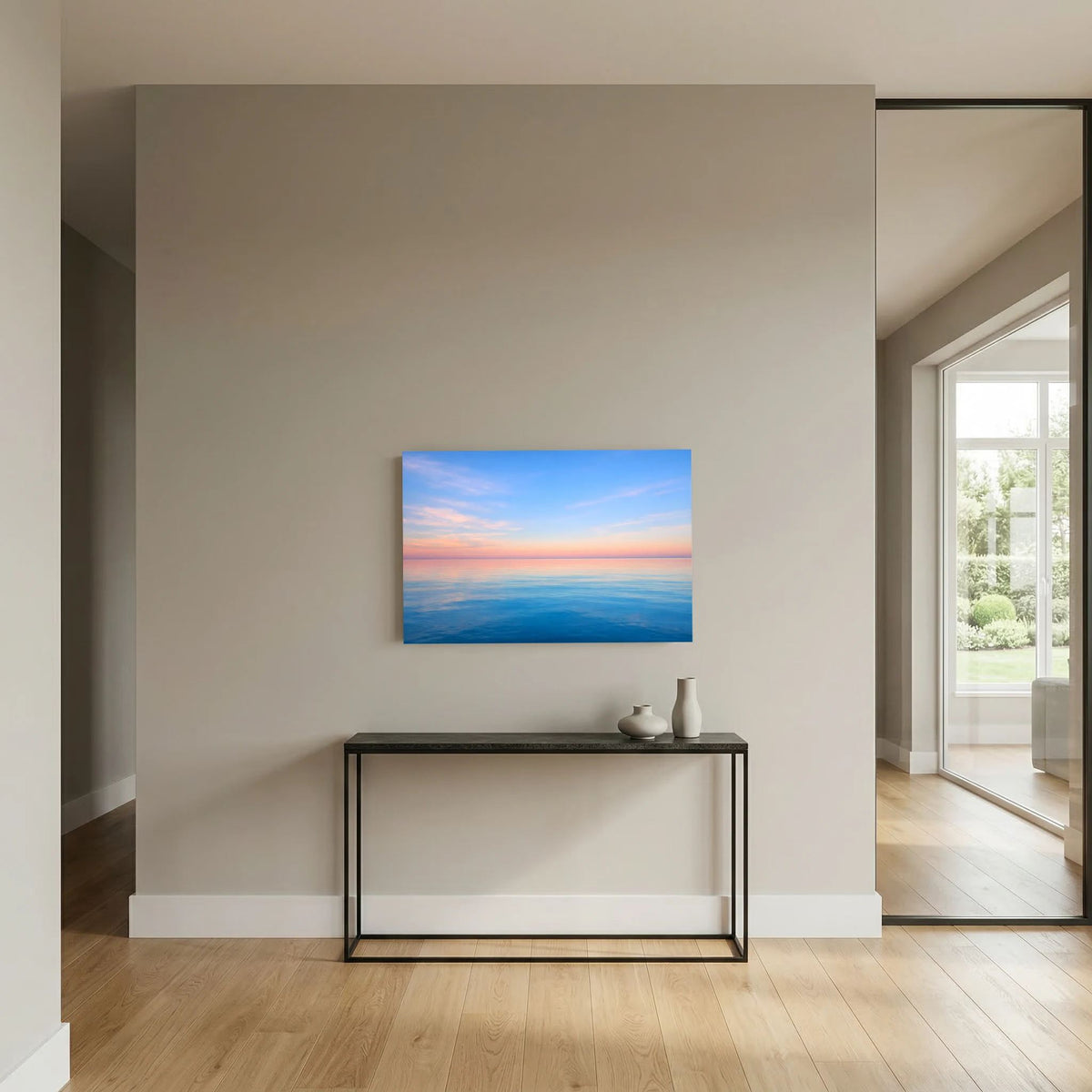 Querformat-Wandbild Meerblick bei Sonnenuntergang, Pastellhimmel über ruhigem Wasser, blau eingefasst
