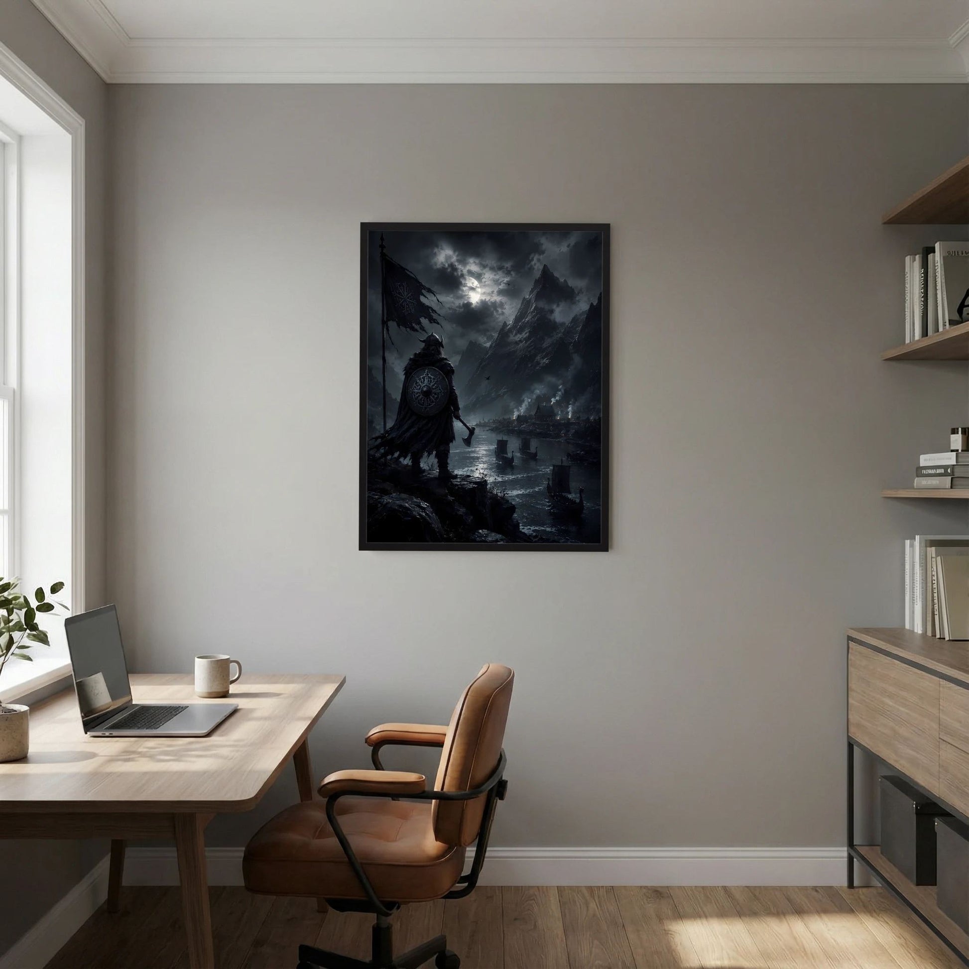 Hochformat-Poster mit schwarzem Rahmen, Wikinger-Silhouette und Wasserlandschaft bei Nacht