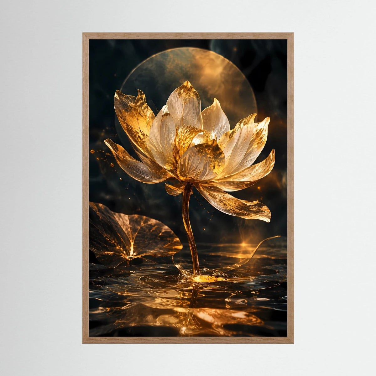Gerahmtes Hochformat-Poster mit goldener Lotusblüte und dunklem Wassermotiv, Holzrahmen.