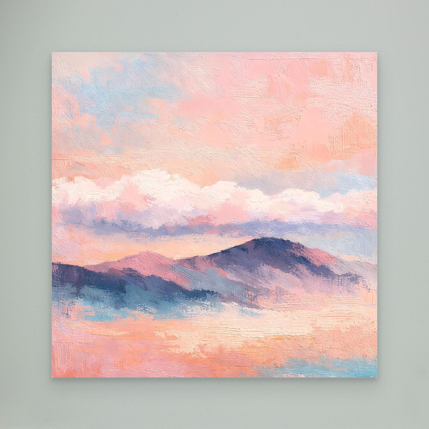 Leinwand-Wandbild mit pastellfarbenen Bergen und bewölktem Sonnenuntergangshimmel