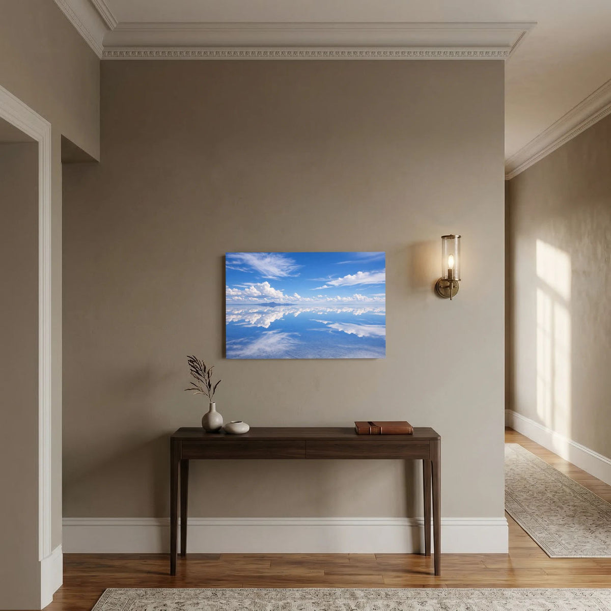 Querformat-Poster mit Himmel- und Wolkenspiegelung, an der Wand montiert