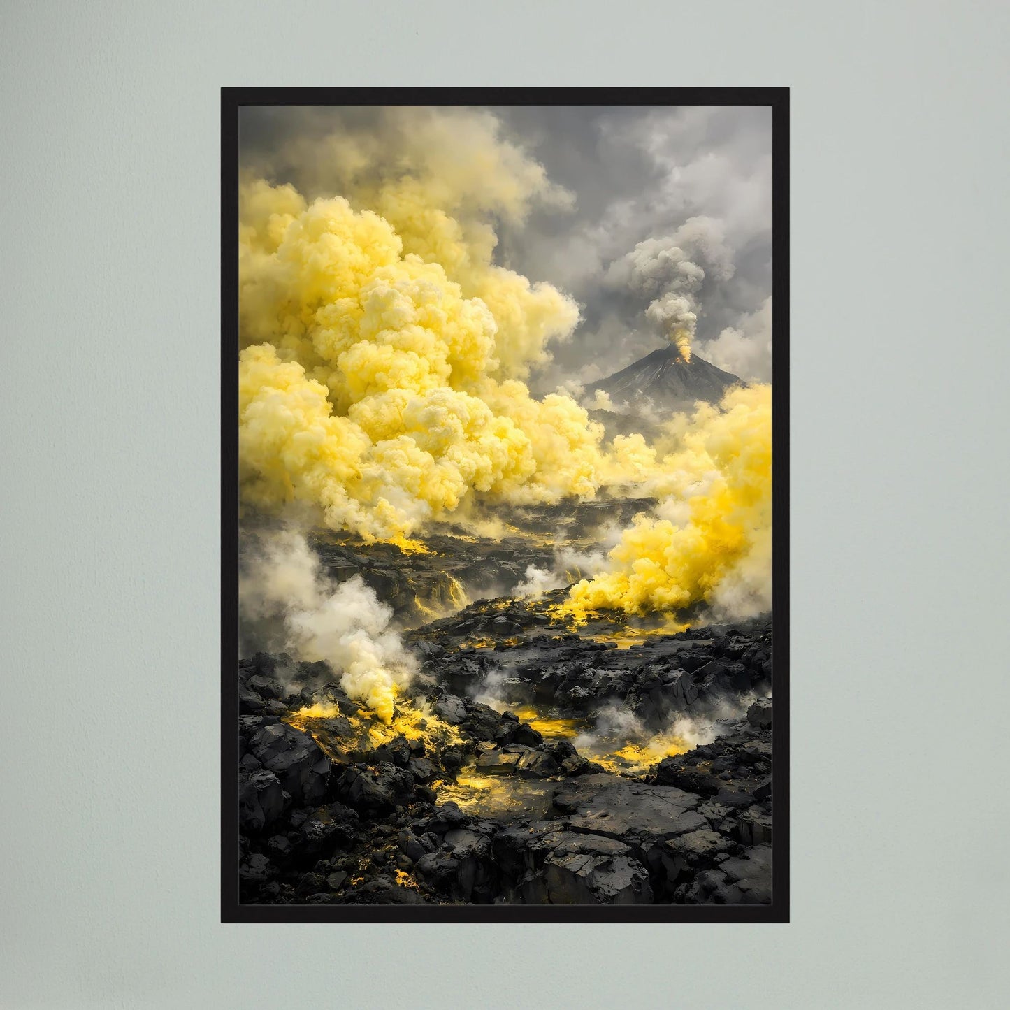 Die Kraft der Natur | Abstraktes Vulkan Poster in Gelb & Schwarz | Modernes Landschaftskunstposter Hochformat