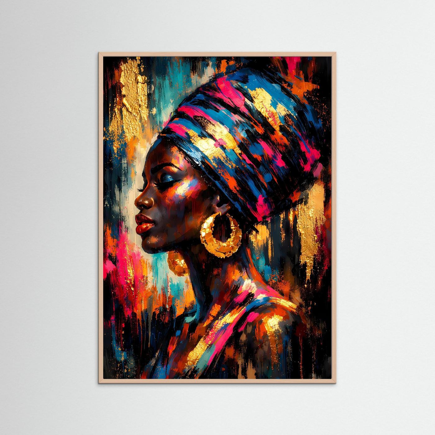 Kunstposter im Hochformat mit Frauenporträt in Blau, Magenta und Gold, im dunkel Holzrahmen