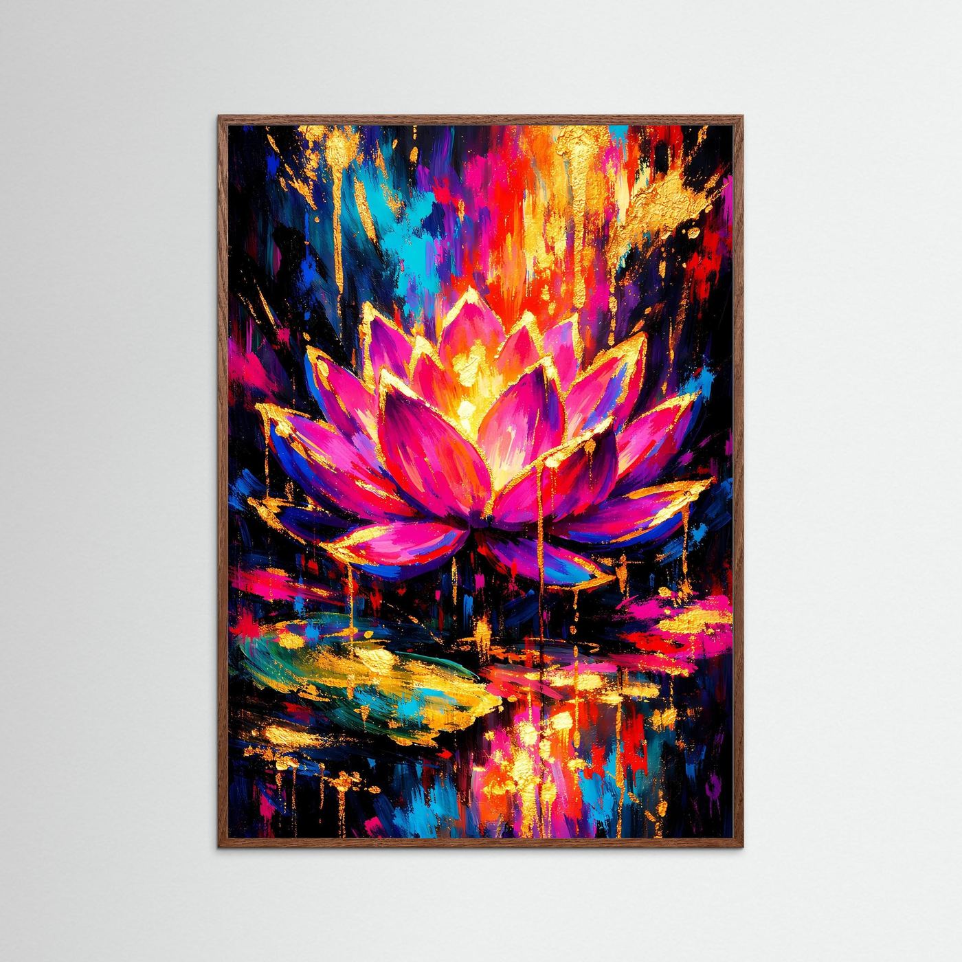 Abstraktes Poster mit Lotusform in Pink, Lila, Blau und Gold im hellbraunen Holzrahmen