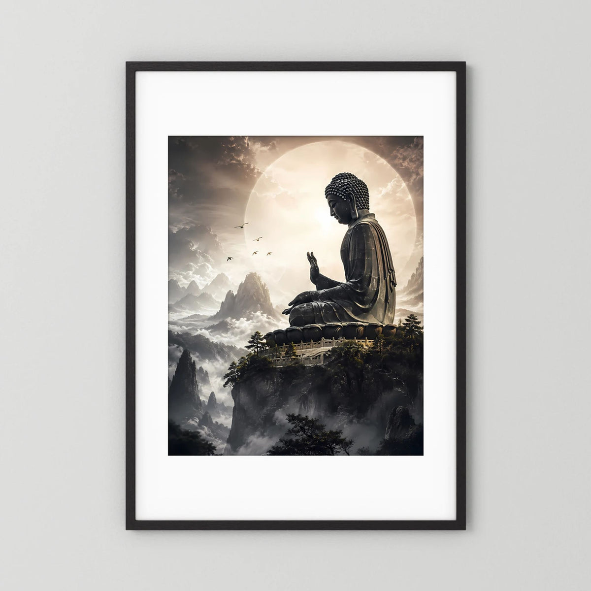 Poster mit sitzendem Buddha über Wolken, goldener Mond, dunkle Berge, schwarzer Rahmen