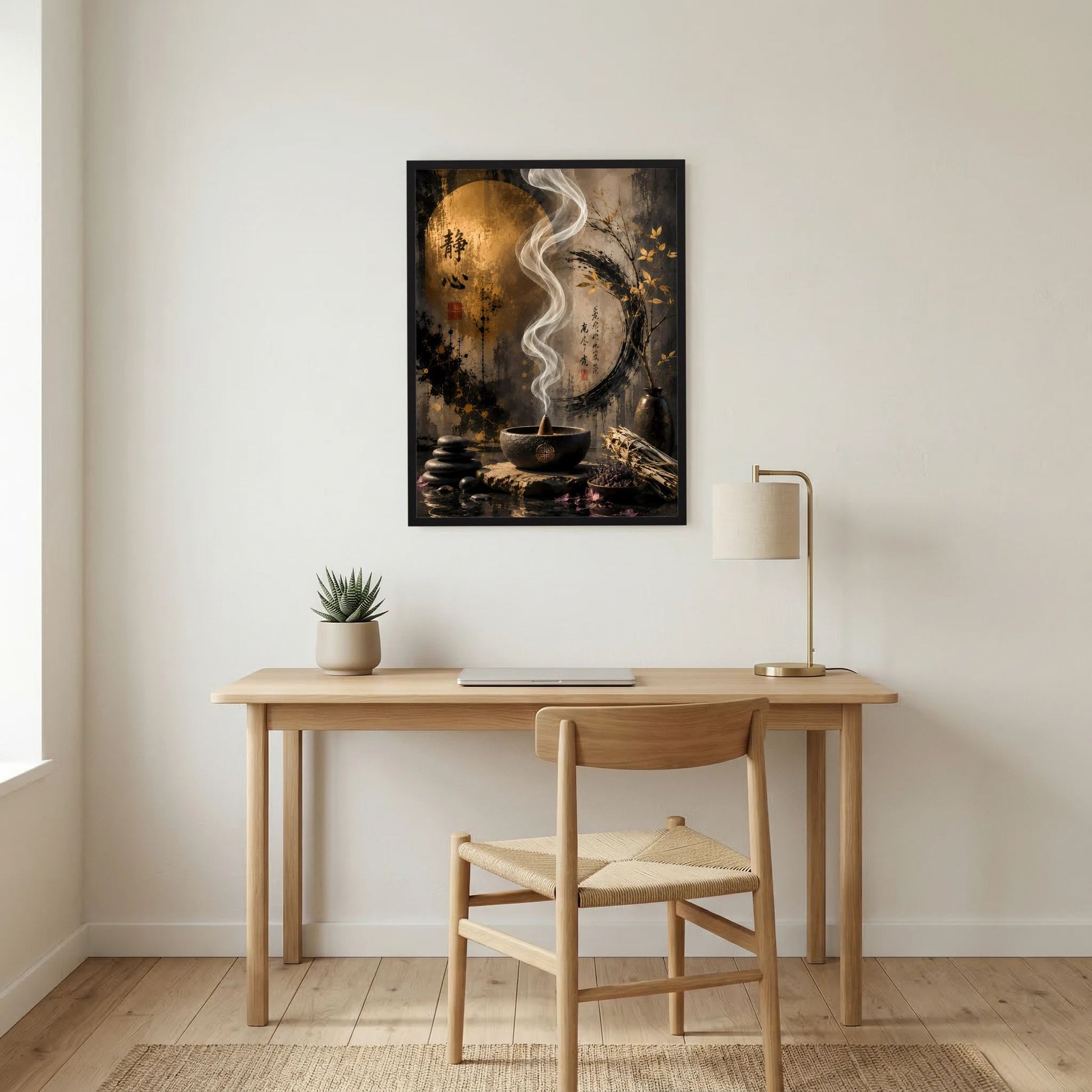 Gerahmtes Poster mit goldener Kreisform, weißem Rauchfaden und Schale im Motiv.