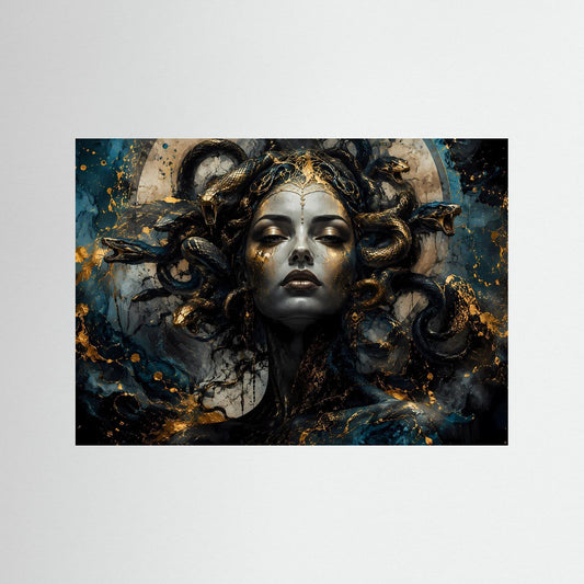 Wandbild mit Medusa-Porträt, silbernes Gesicht, goldene Schlangen, dunkelblau und schwarz