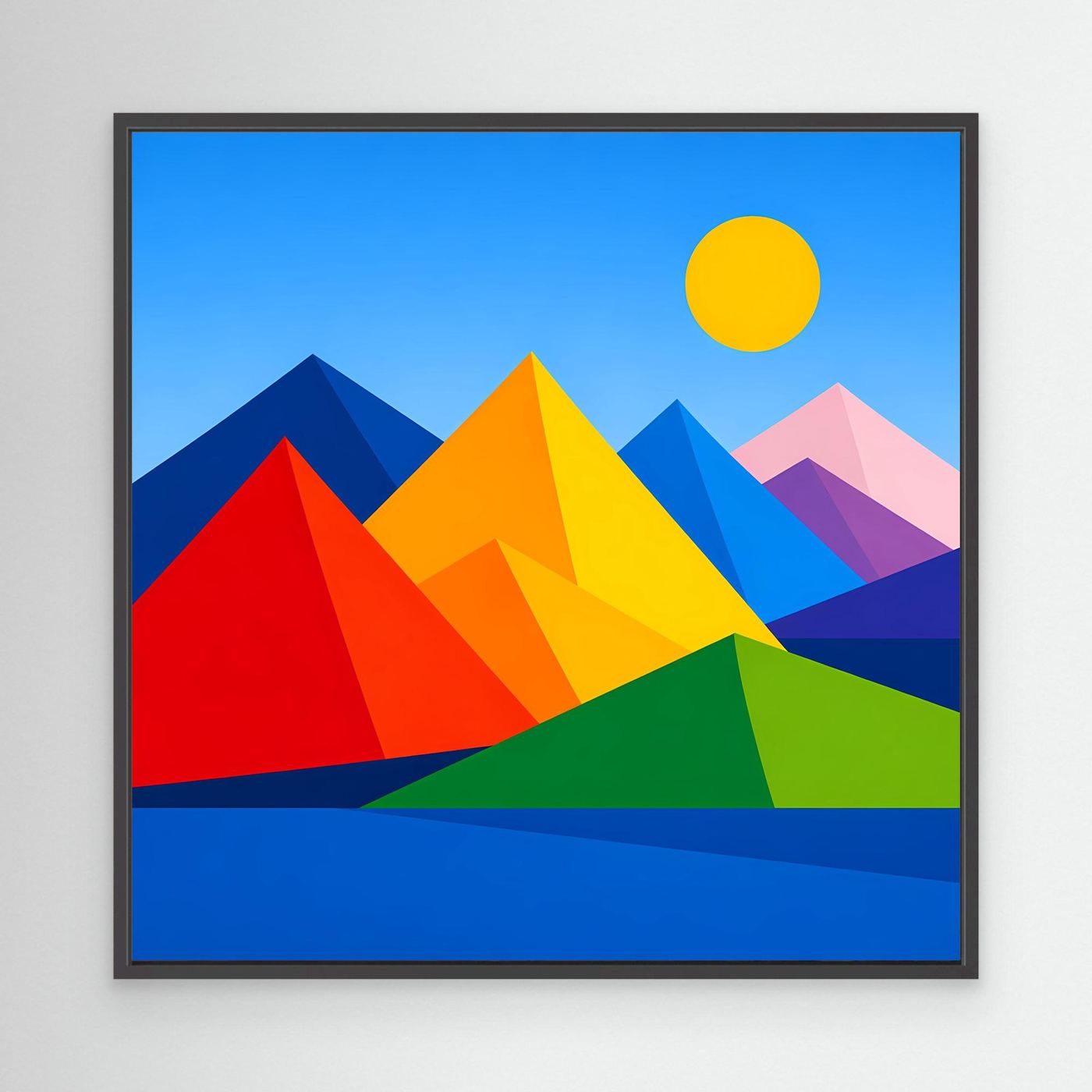 Leinwandbild mit geometrischer Berglandschaft, bunte Berge und gelbe Sonne im schwarzen Rahmen
