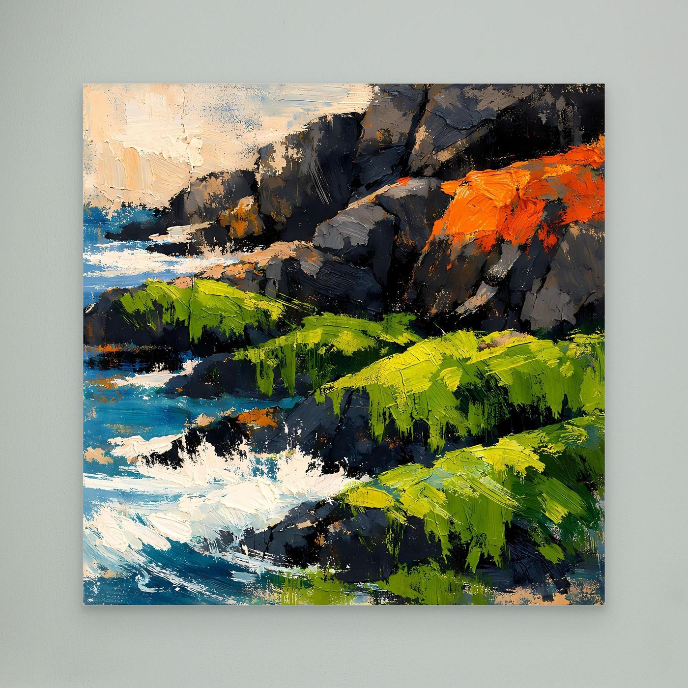 Leinwandbild mit abstrakter Küste: blaue Wasserflächen, grüne Hügel, orange Felsdetails
