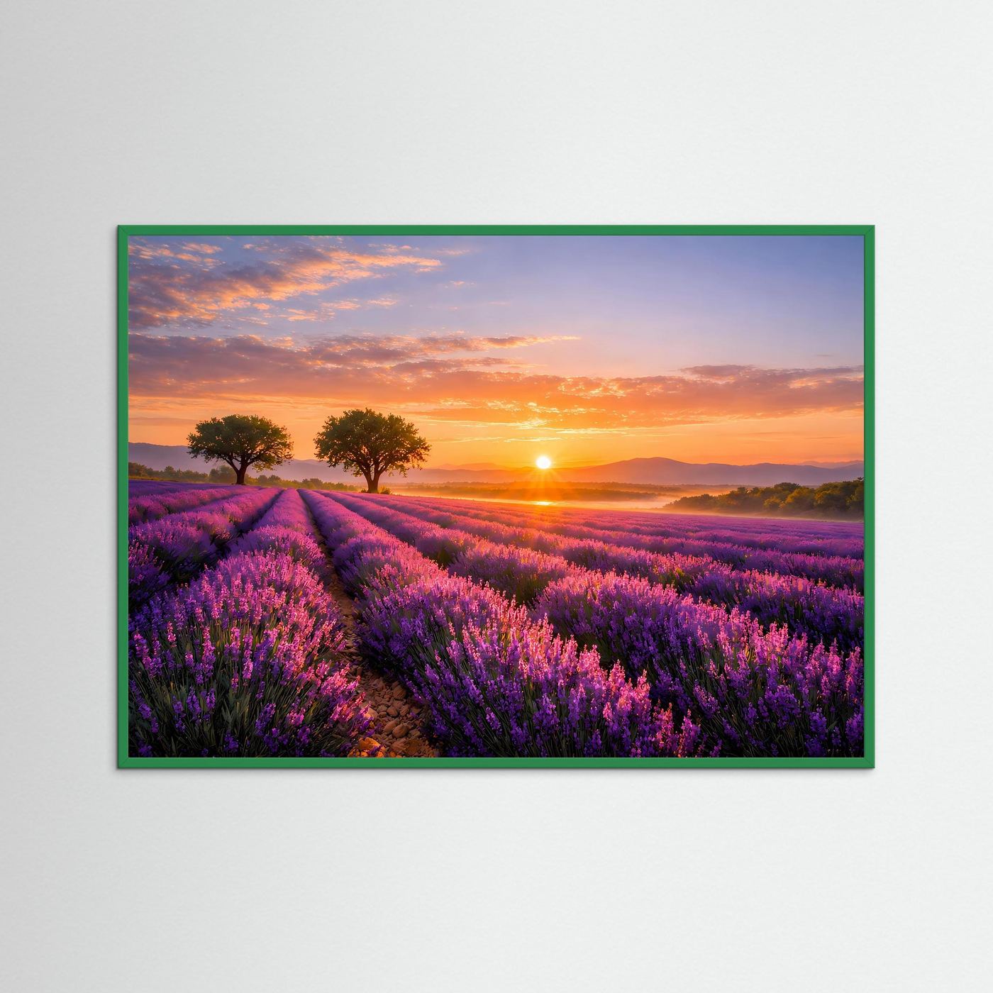 Wandbild mit Lavendelfeld im Sonnenuntergang, grün gerahmt
