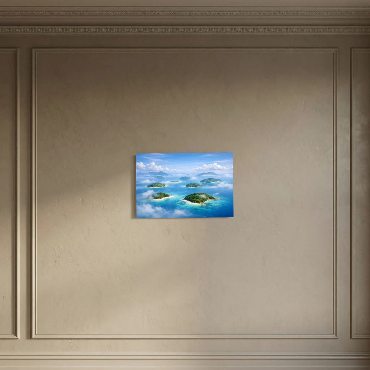 Wandbild in verzierter Umrahmung mit tropischen Inseln und türkisblauem Meer
