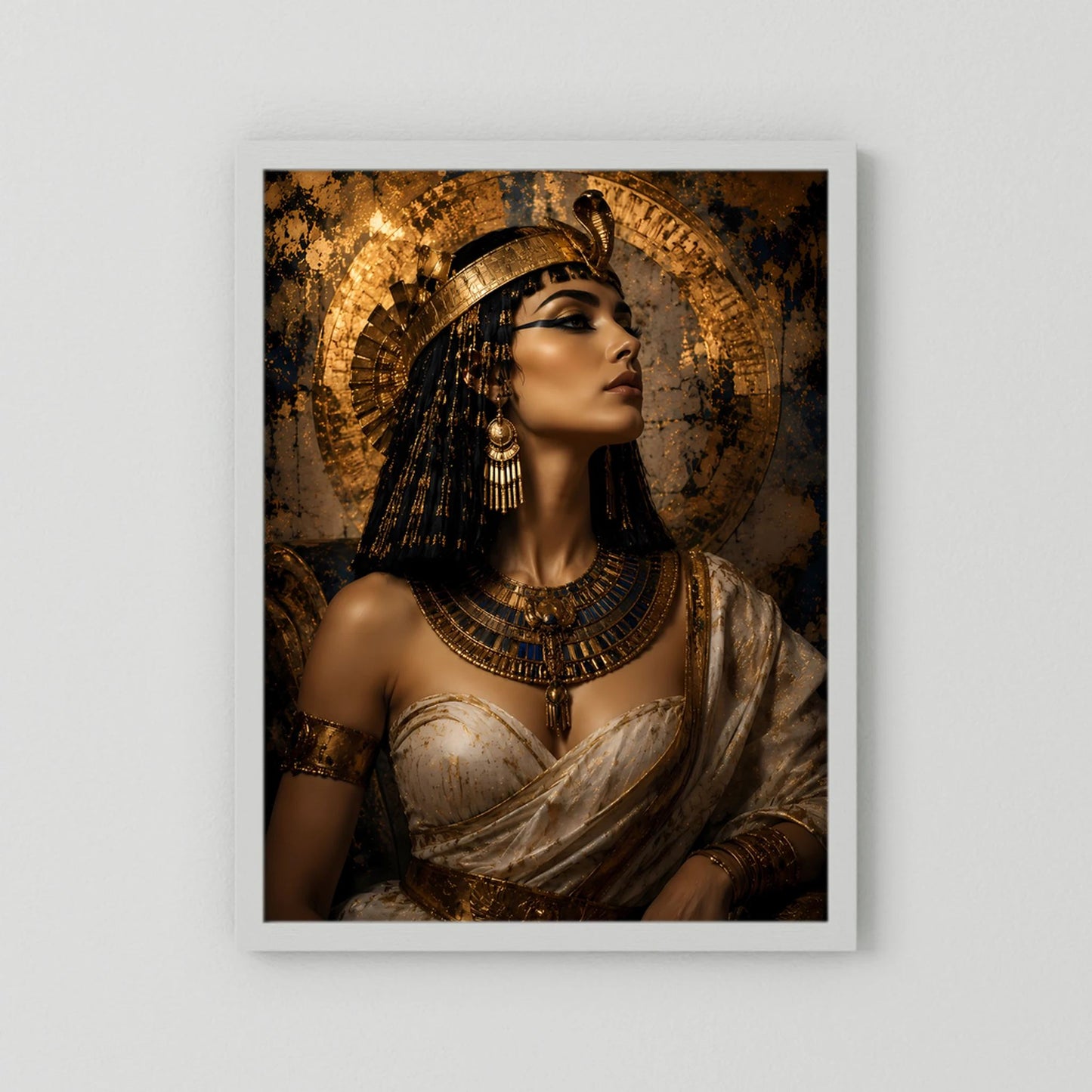 Porträt-Poster der ägyptischen Königin in Gold, weißer Rahmen mit weißem Rand