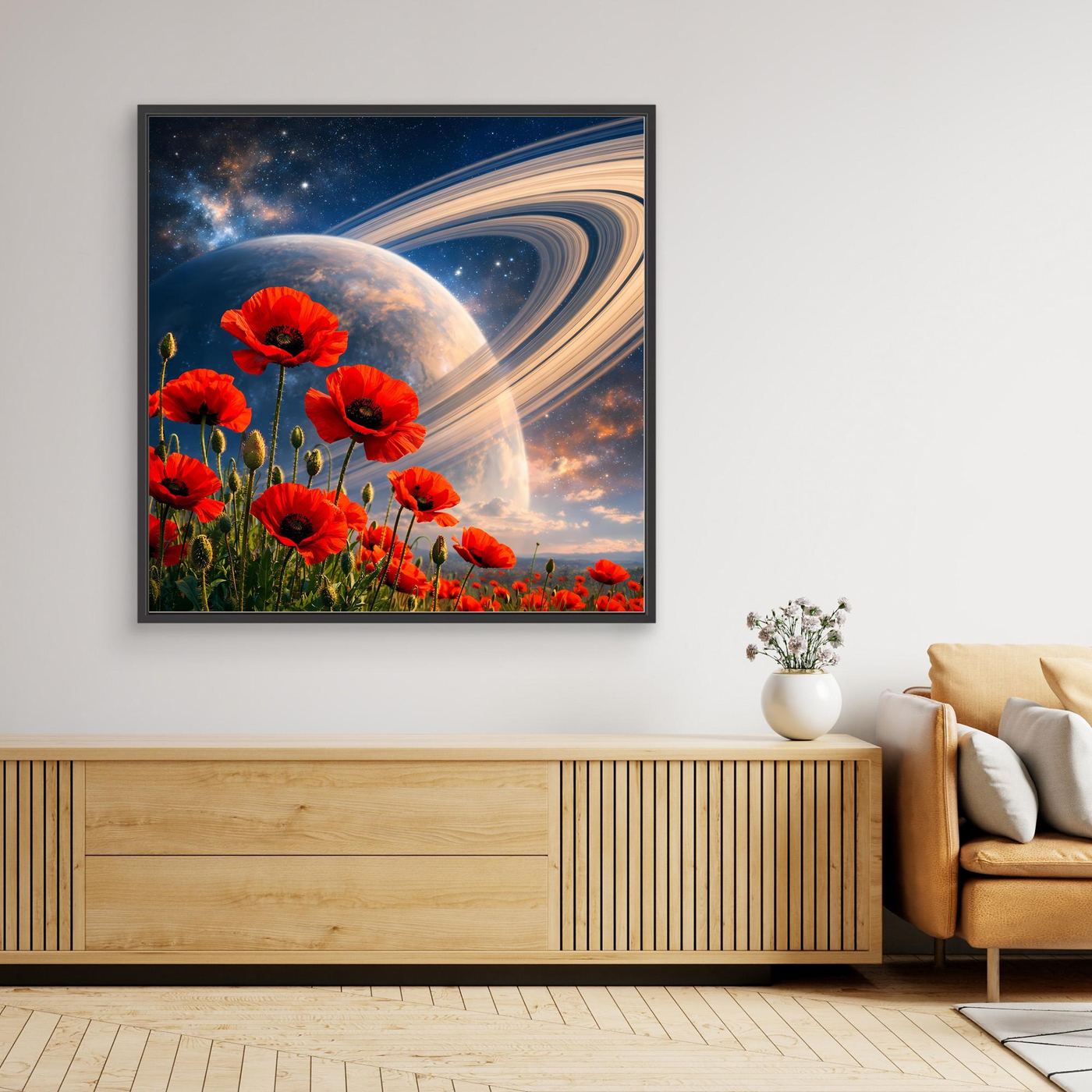 Leinwandbild mit schwarzem Rahmen: rote Mohnblumen vor Planet im Weltraum