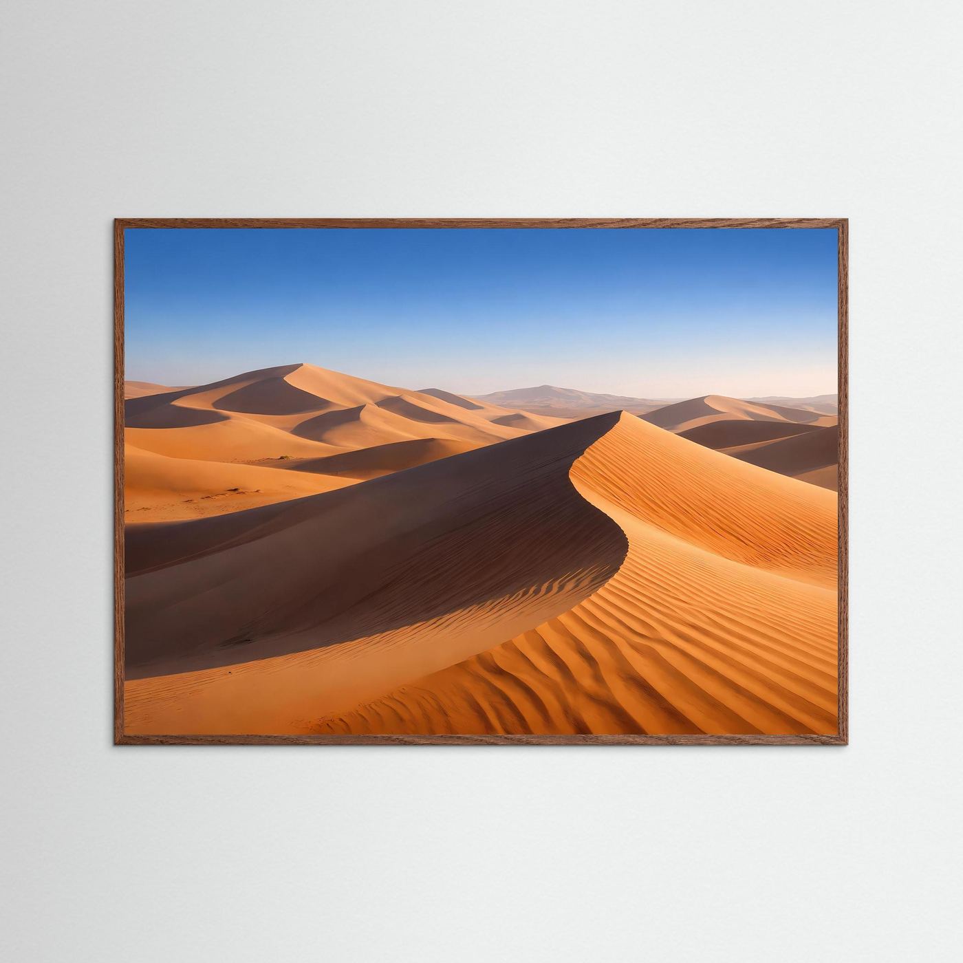 Panoramaposter mit braunem Holzrahmen, Wüstendünen der Sahara