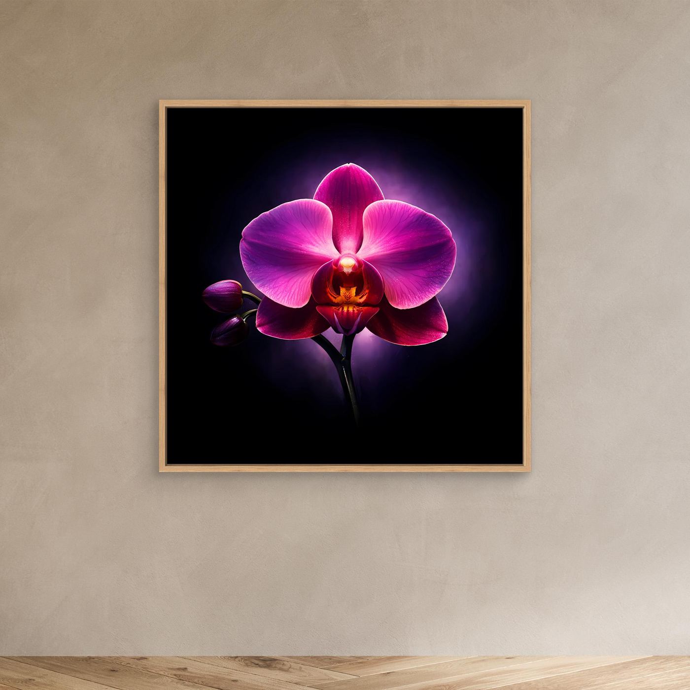 Leinwandbild mit abstrakter Orchidee, pink-lila Blüte, mit hellem Holzrahmen
