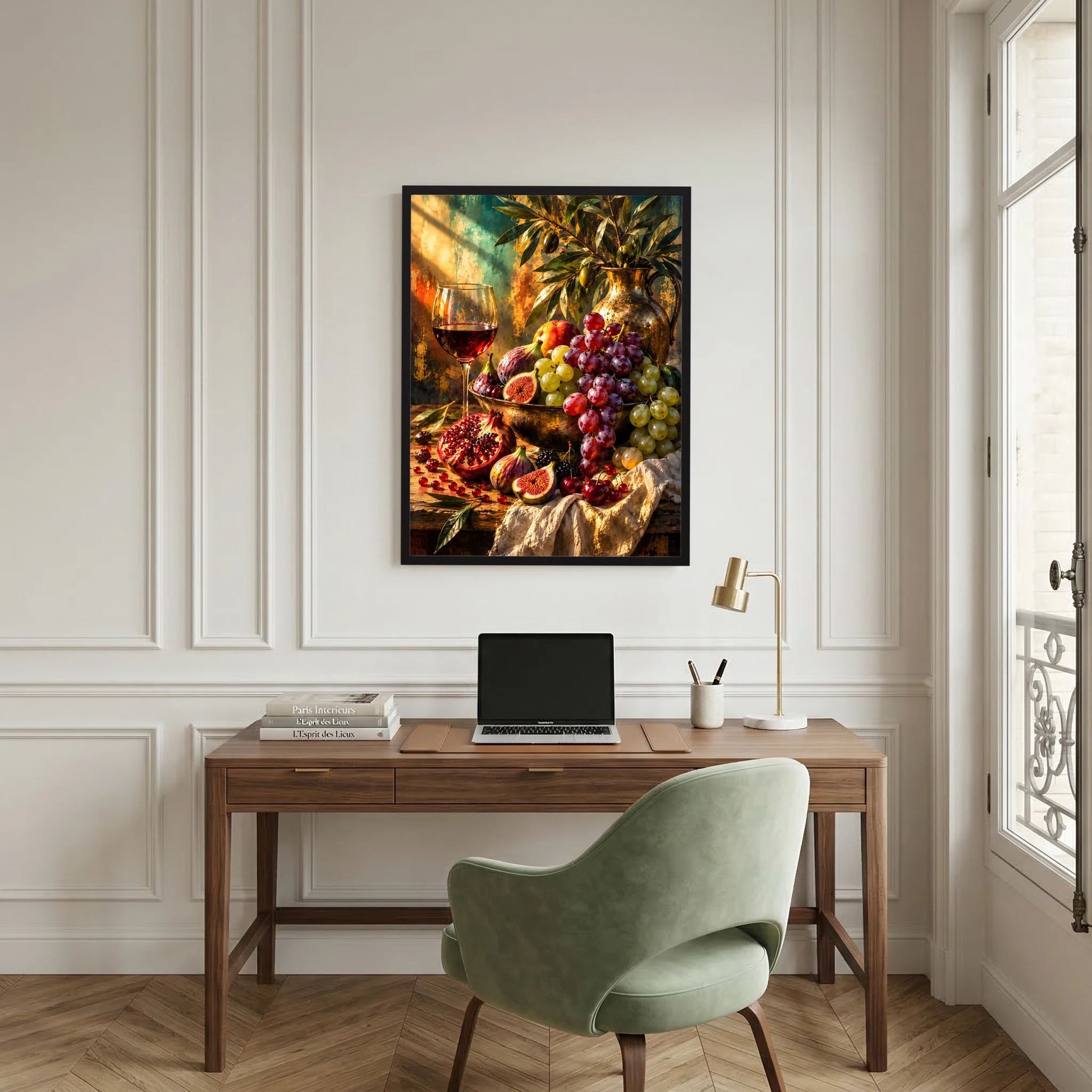 Poster an der Wand mit Stillleben: Trauben, Feigen, Granatapfel und Wein im Glas