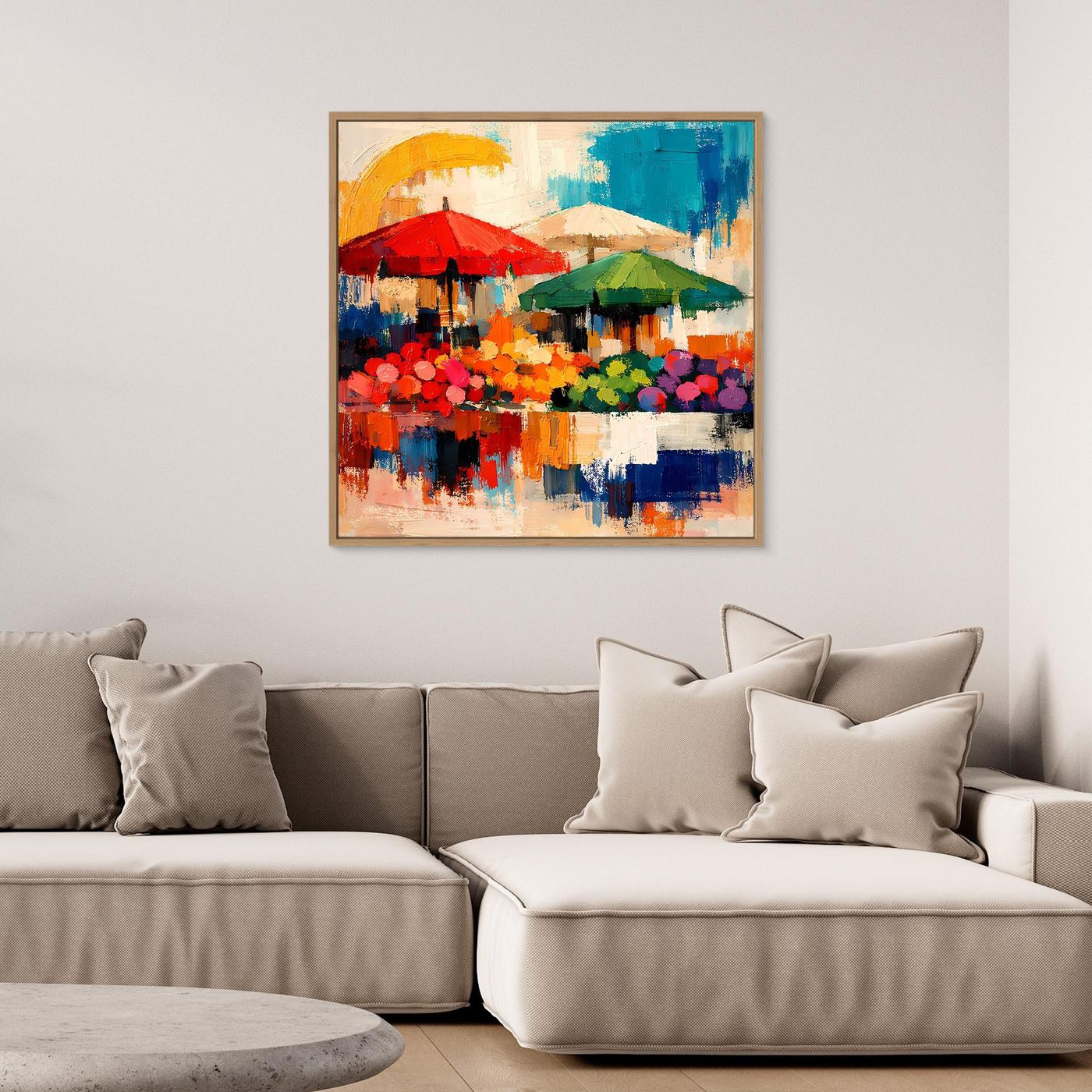 Leinwand-Wandbild mit abstrakter Marktszene, Sonnenschirmen in Grün und Rot, Holzrahmen