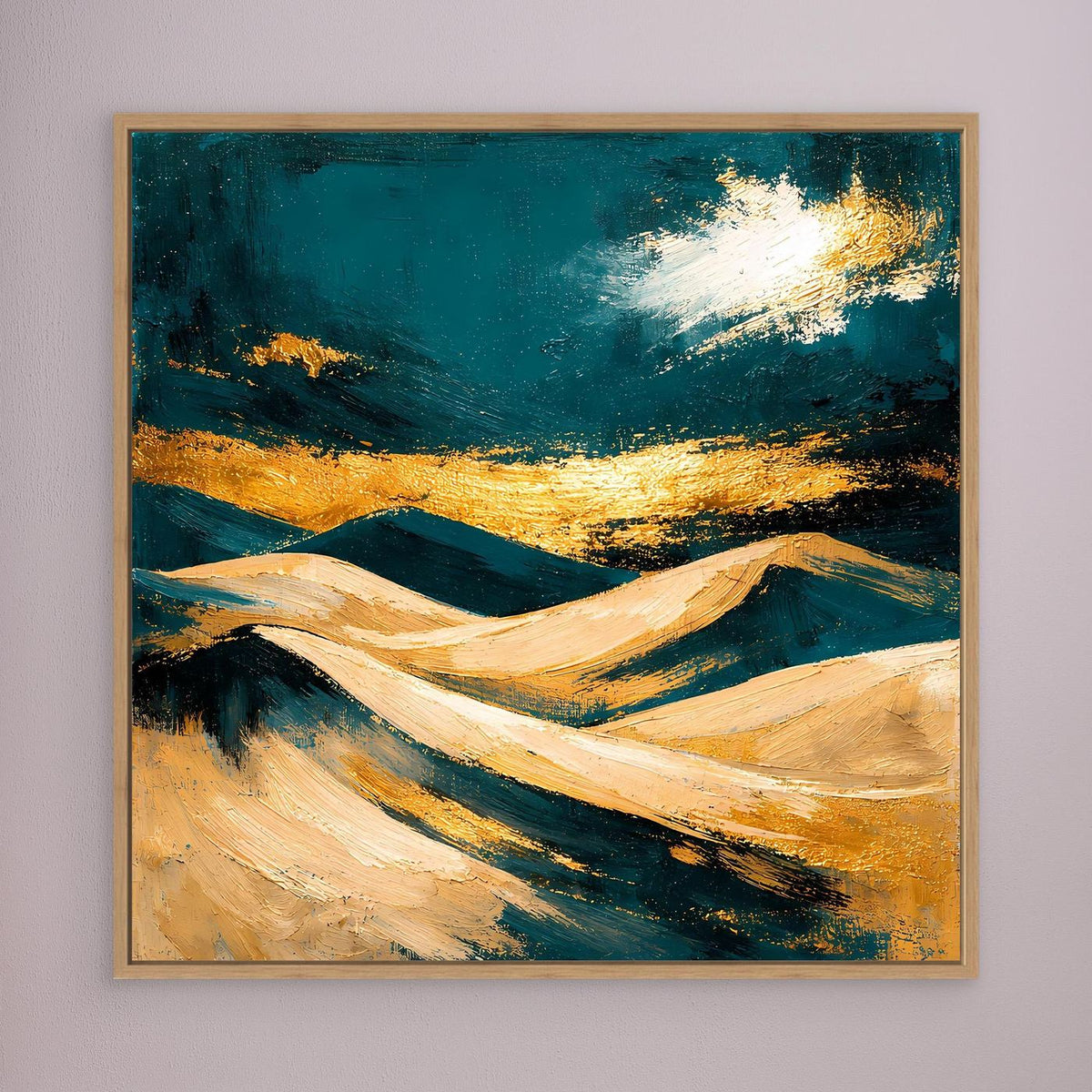 Wandbild mit abstrakter Dünenlandschaft in Petrol, Beige und Gold, goldfarbener Rahmen
