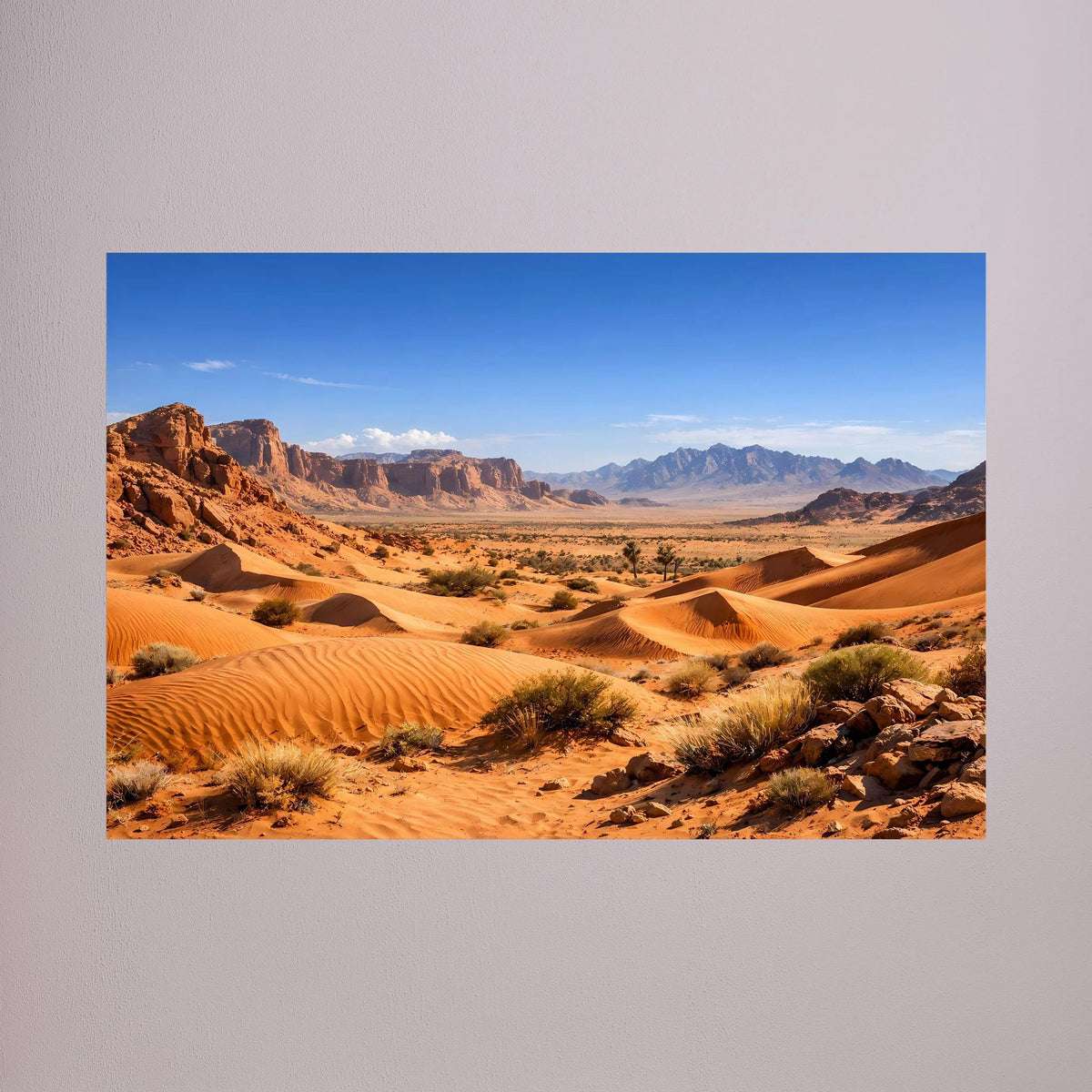 Poster mit Wüstenlandschaft: Sanddünen und Berglandschaft, Querformat