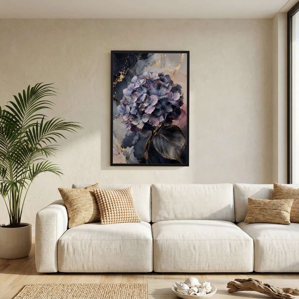 Wandposter: violetter Hortensienblütenstrauß mit goldenen Akzenten im schwarzen Rahmen