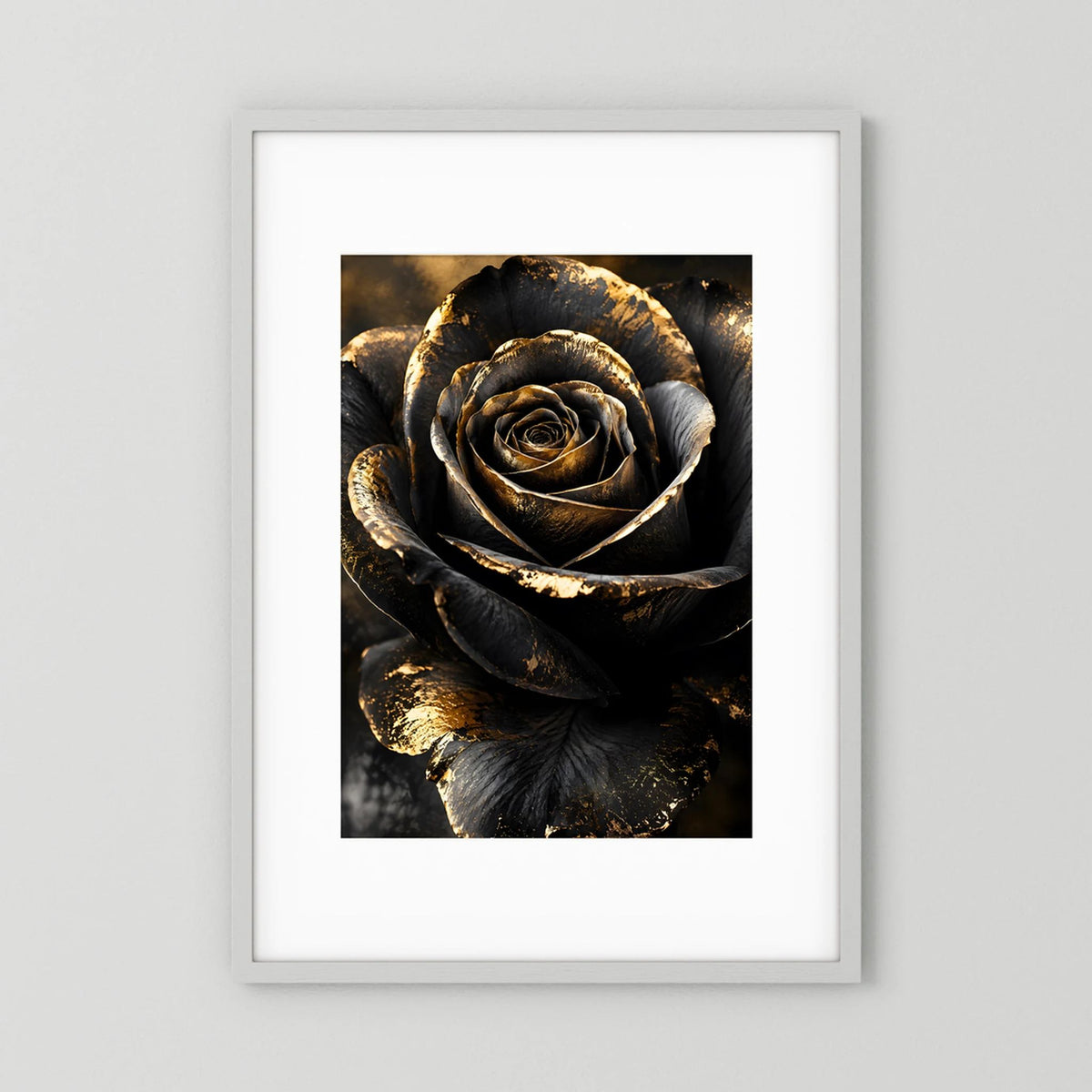 Gerahmter Kunstdruck: schwarze Rose mit goldenen Akzenten, Hochformat