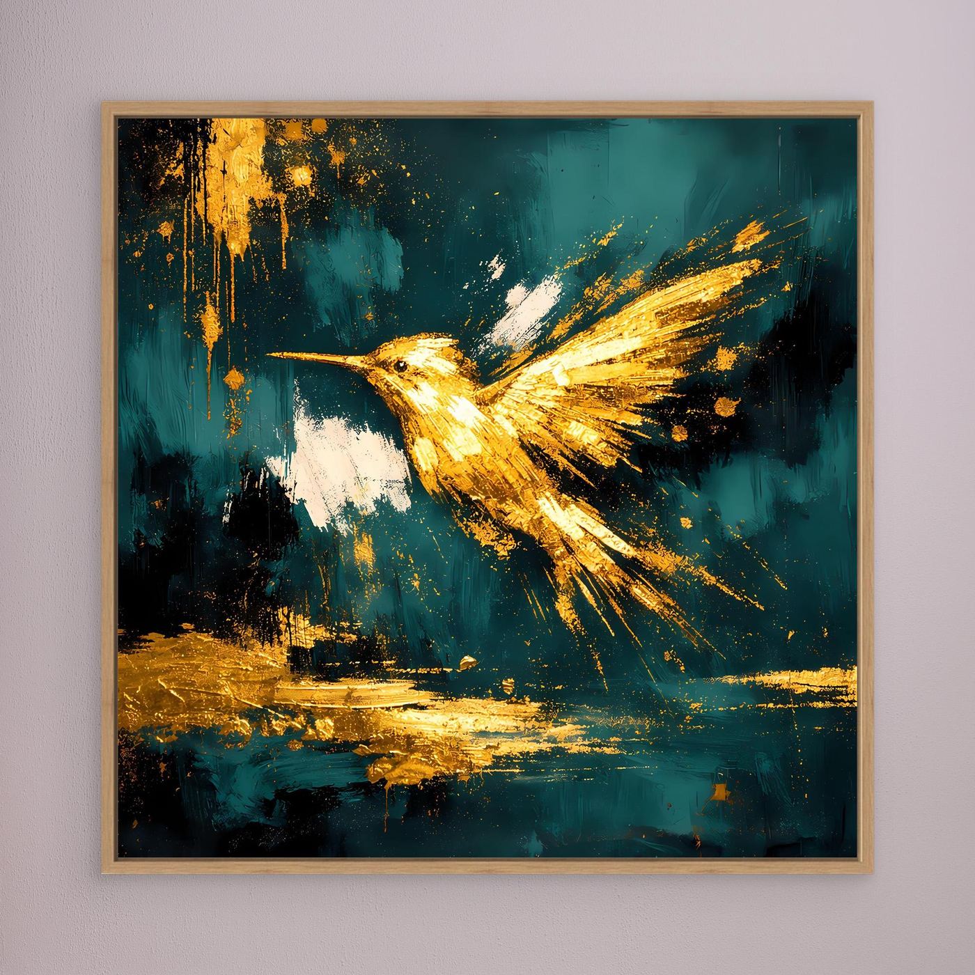 Leinwand Goldener Kolibri im Flug | Abstraktes Modernes Vogel Wandbild Kunst
