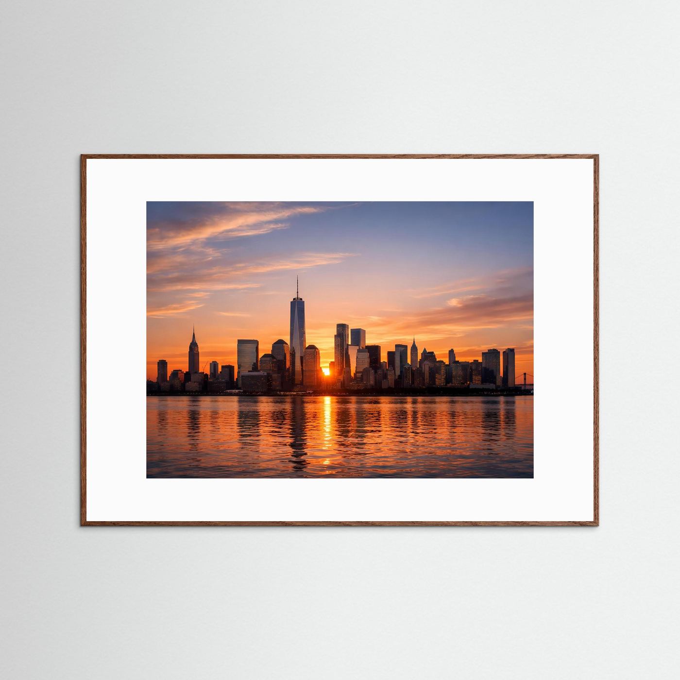 Gepanorama-Poster mit New-York-Skyline bei Sonnenuntergang, braun gerahmt