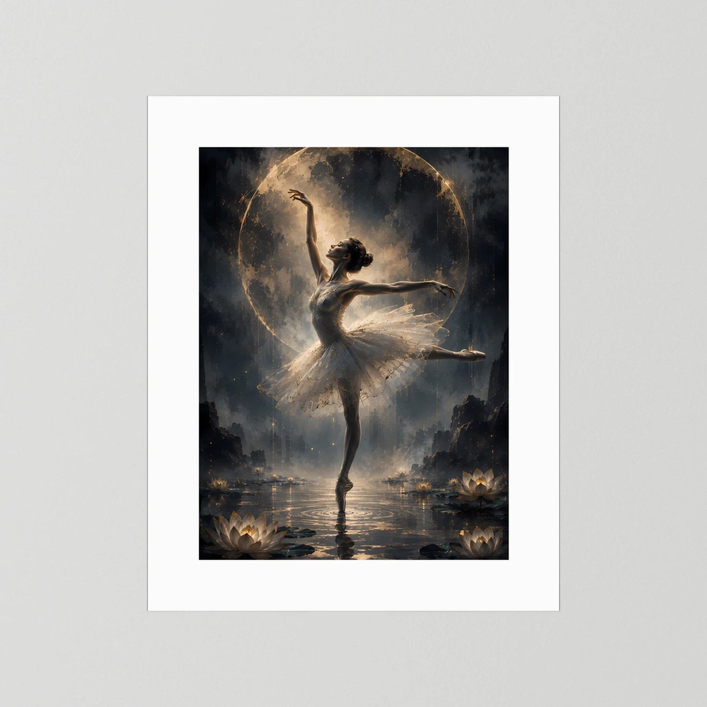 Hochformatiges Poster mit weißem Rand: Ballerina im goldenen Licht über Wasser und Lotusblüten