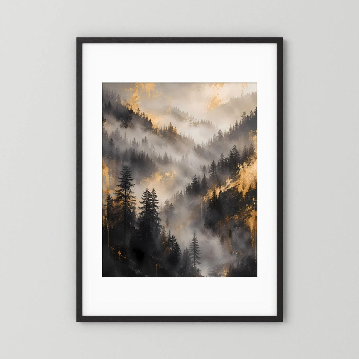 Poster im Hochformat mit nebliger Berglandschaft, goldenem Licht und Tannen, schwarzer Rahmen