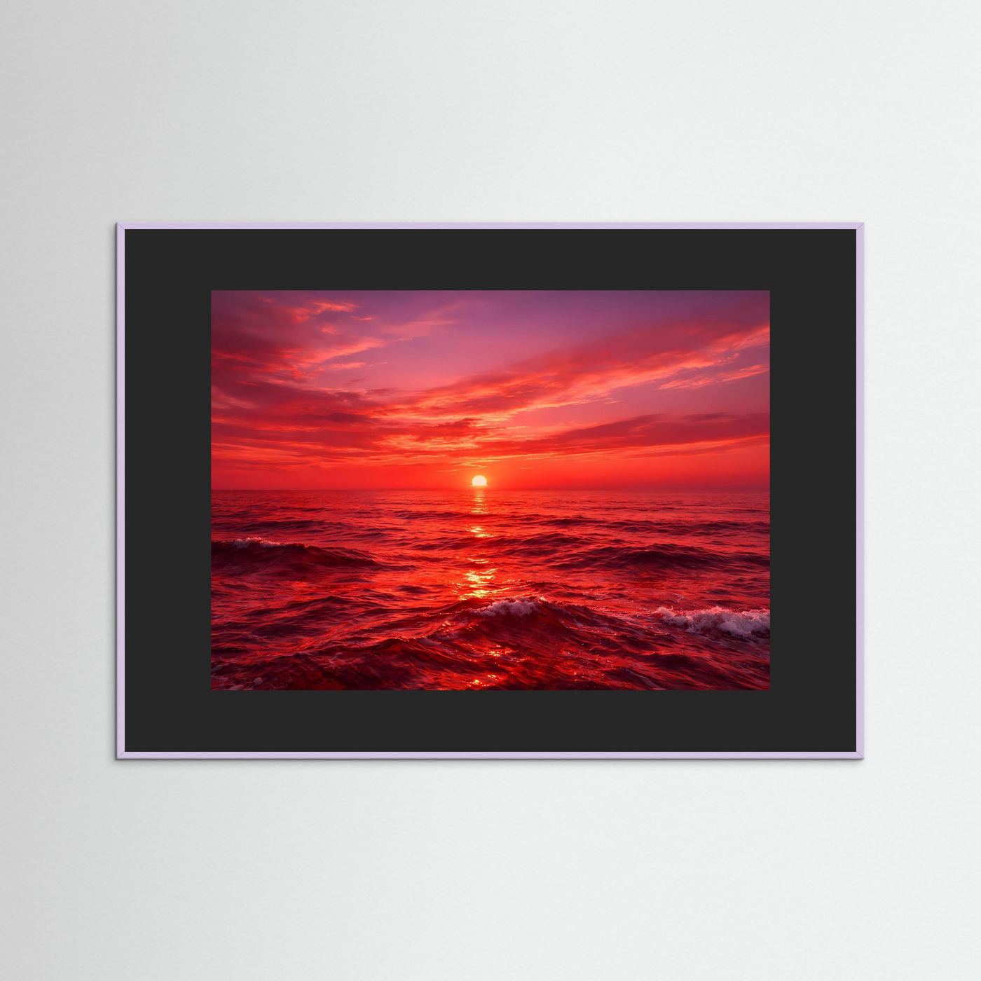 Gerahmtes Wandbild: Sonnenuntergang über dem Meer, roter Himmel, dunkler Rahmen, lila Rand